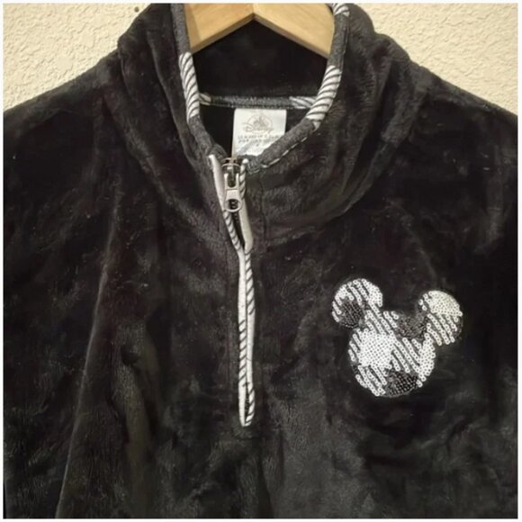 Disney Mickey Mouse Sequin Velvet Fuzzy Pullover Black Sweatshirt Women X-Large - Picture 3 of 14